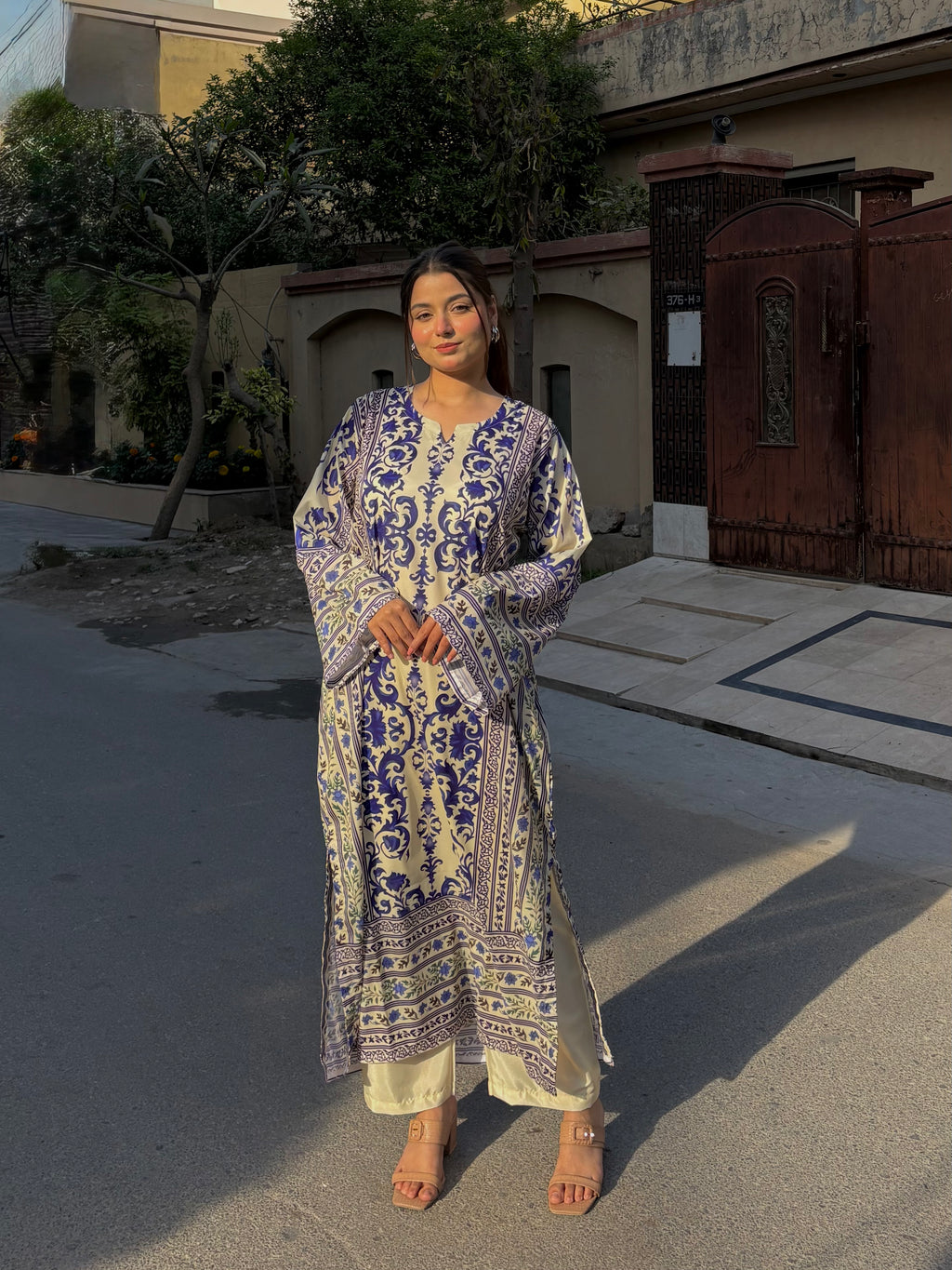 2pc Blue & White Printed Long Kurta Kaftan