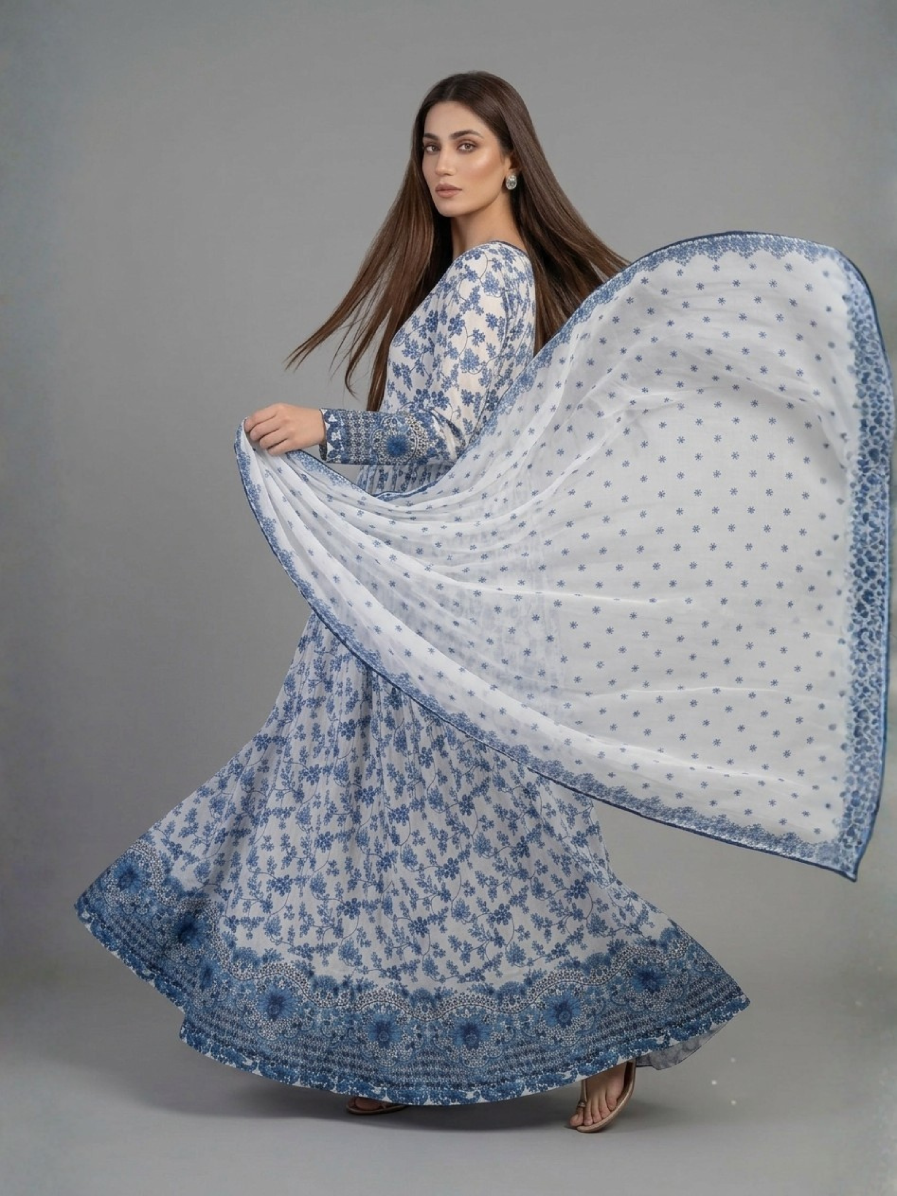 Elegant Blue & White Floral Printed 3-Piece