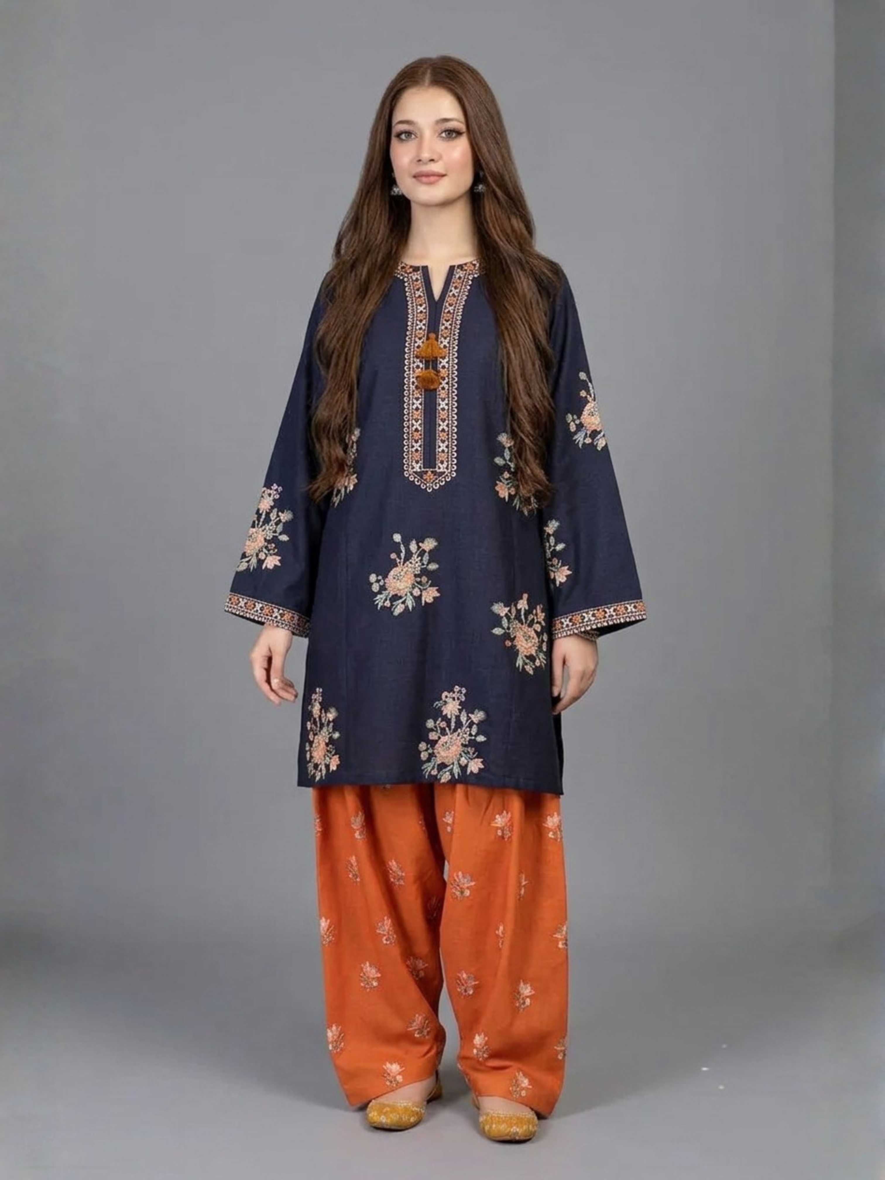 Elegant Navy Blue Embroidered 2-Piece Suit