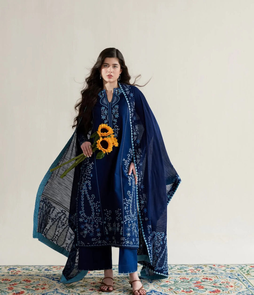 Pakeeza Embroidered - 3pc